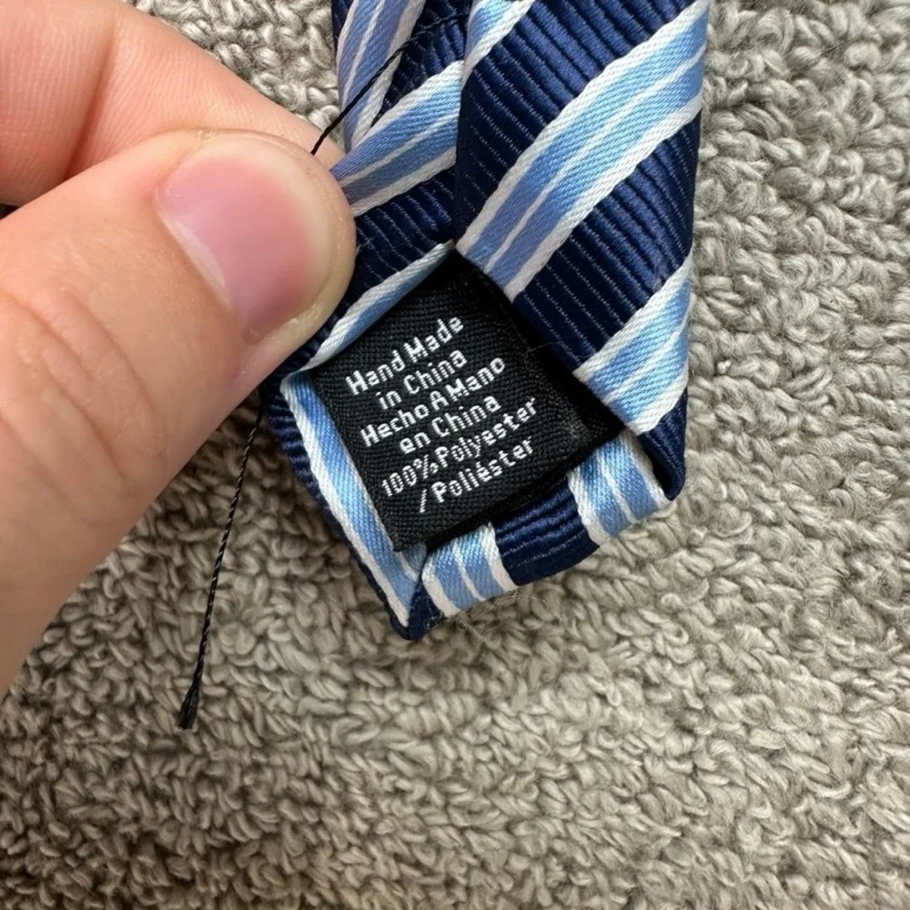 Dockers Mens Necktie Navy Blue Light Blue White Diagonal Striped Polyester Tie